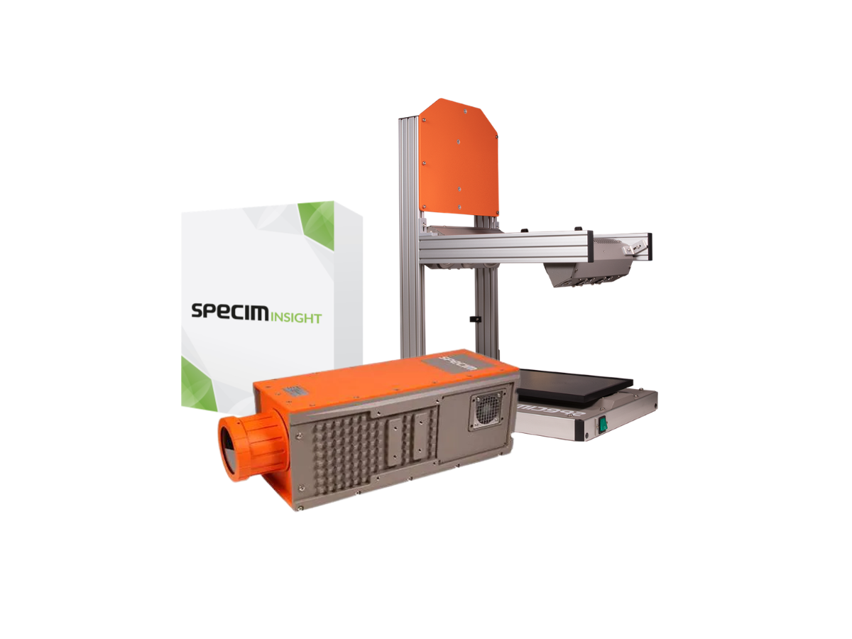 Specim SWIR hyperspectral camera with lens, SpecimINSIGHT product box and 40x20 LabScanner with mounted illumination