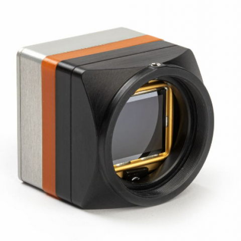 Xenics Dione 1024 CAM Series Image